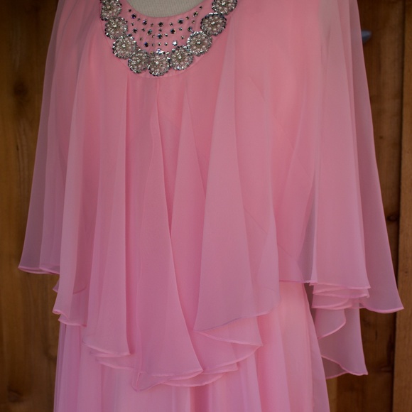 Vintage 1970's Mike Benet Formals Bubblegum Pink Chiffon Maxi Caplet Jewel Dress - Picture 8 of 17